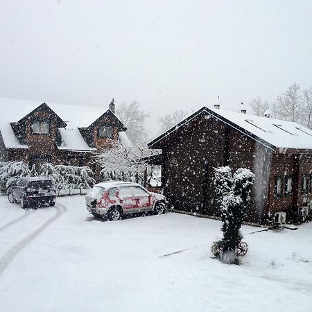Hostal Agroktima Armonia Karpenísion Exterior foto