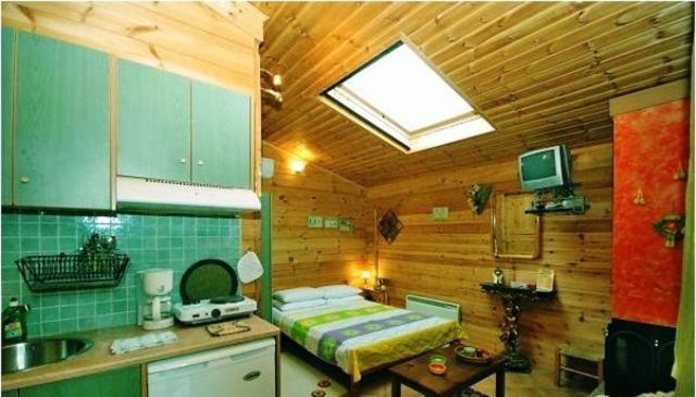 Hostal Agroktima Armonia Karpenísion Habitación foto